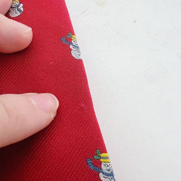 Jos. A. Bank Red Snowman Silk Tie Christmas Tie Holiday Tie - Picture 8 of 8